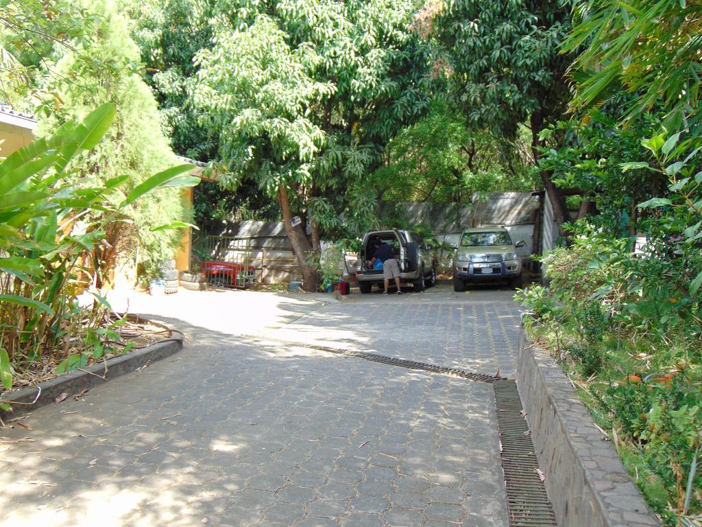 Managua Hills Hotel Exterior photo